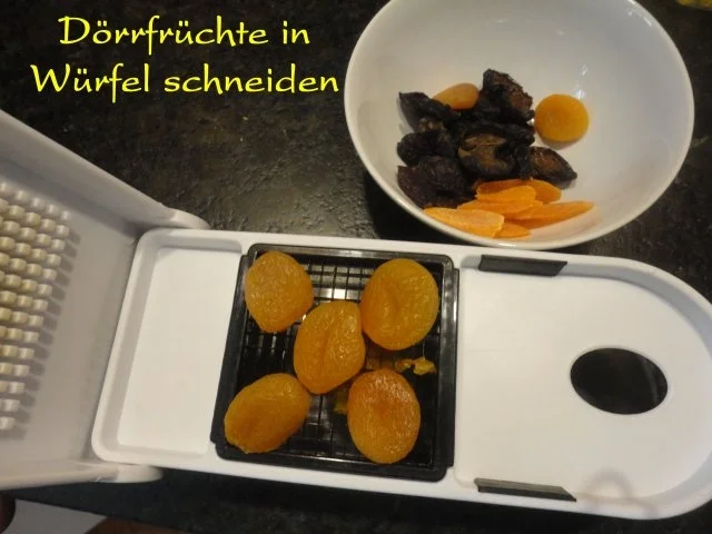 Rezept: Advent Strudel "Surprise" Bild Nr. 3 Advent Strudel "Surprise" - Rezept - Bild Nr. 3