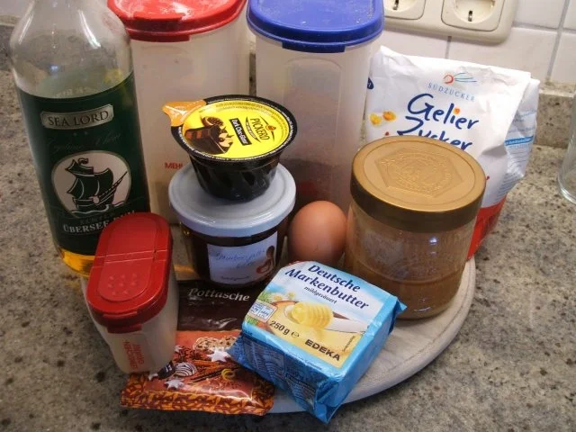 Rezept: Plätzchen: Gefüllte Lebkuchen Bild Nr. 2 Plätzchen: Gefüllte Lebkuchen - Rezept - Bild Nr. 2