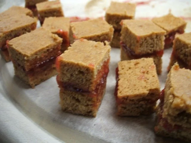 Rezept: Plätzchen: Gefüllte Lebkuchen Bild Nr. 14 Plätzchen: Gefüllte Lebkuchen - Rezept - Bild Nr. 14