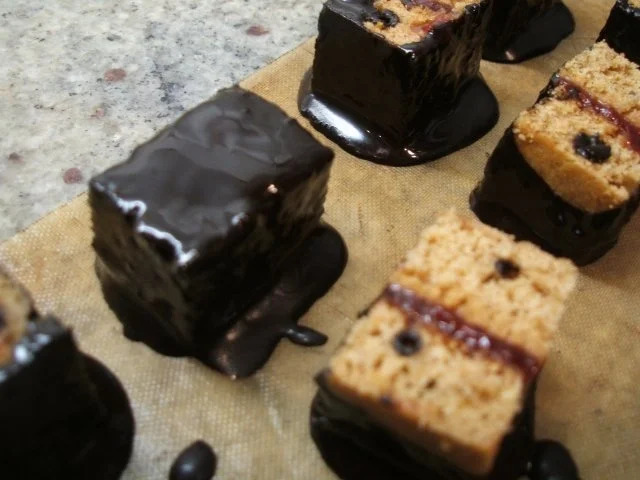 Rezept: Plätzchen: Gefüllte Lebkuchen Bild Nr. 16 Plätzchen: Gefüllte Lebkuchen - Rezept - Bild Nr. 16