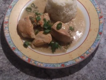 Rezept: Hähnchenbrustfilet in Erdnuss-Sauce Hähnchenbrustfilet in Erdnuss-Sauce - Rezept