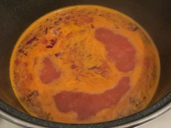 Rezept: Kochen: Scharfe Tomatensuppe mit Mais Bild Nr. 3 Kochen: Scharfe Tomatensuppe mit Mais - Rezept - Bild Nr. 3