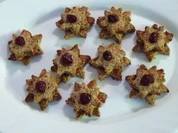 Haselnuss-Cranberry- Sterne - Rezept