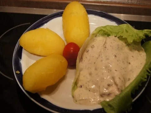 Pfeffer-Sahne-Matjesfilets mit Pellkartoffeln - Rezept