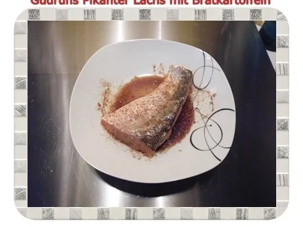 Rezept: Fisch: Pikanter Lachs mit Bratkartoffeln Bild Nr. 4 Fisch: Pikanter Lachs mit Bratkartoffeln - Rezept - Bild Nr. 4