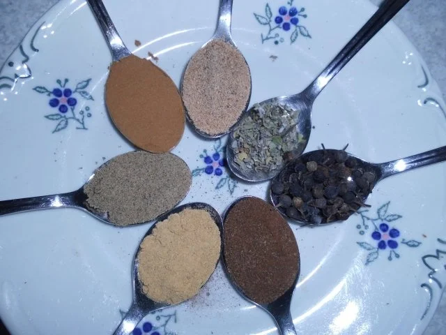 Rezept: Warme, weihnachtliche Getränke: Hypocras Bild Nr. 4 Warme, weihnachtliche Getränke: Hypocras - Rezept - Bild Nr. 4