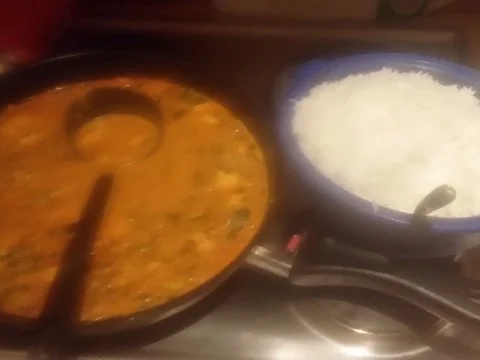 Rezept: Hähnchenkokoscurry mit Basmatireis Bild Nr. 7 Hähnchenkokoscurry mit Basmatireis - Rezept - Bild Nr. 7