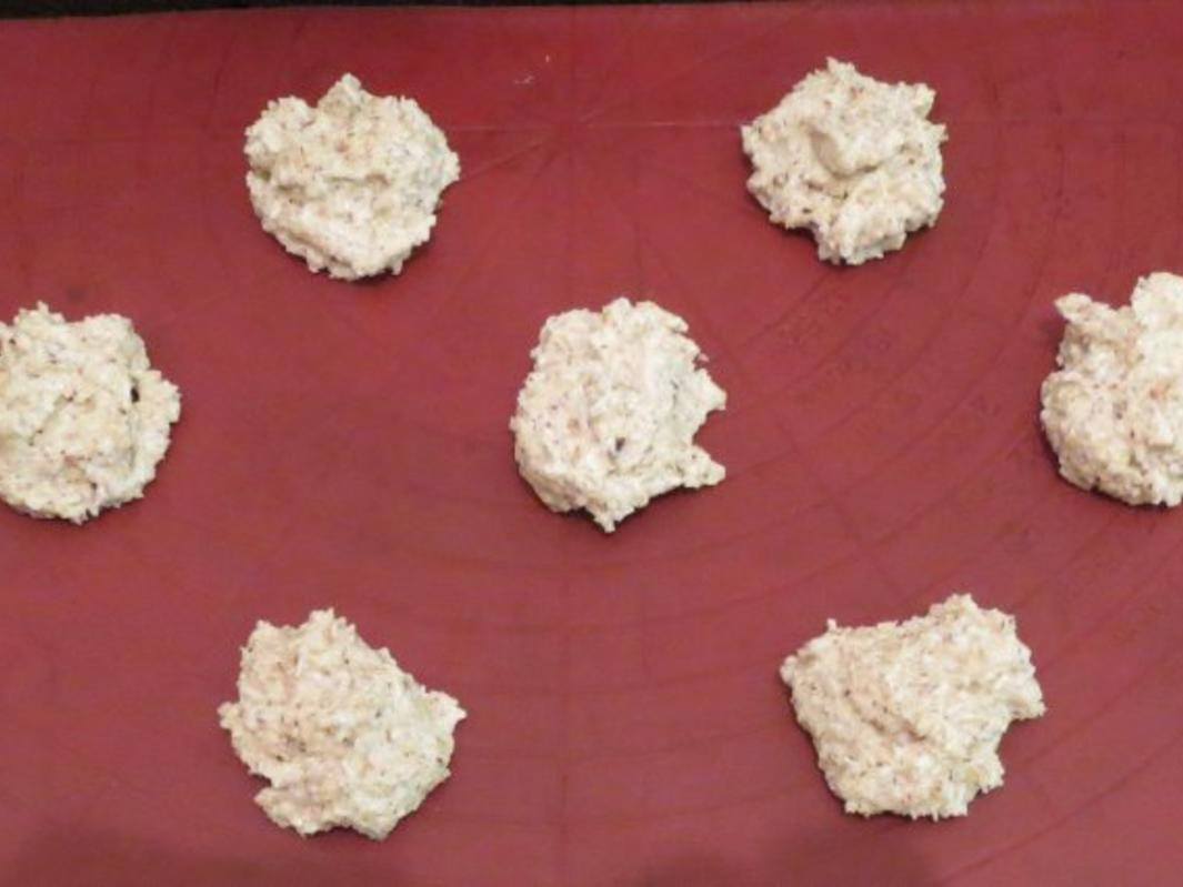 Backen: Nuss-Kokos-Makronen - Rezept mit Bild