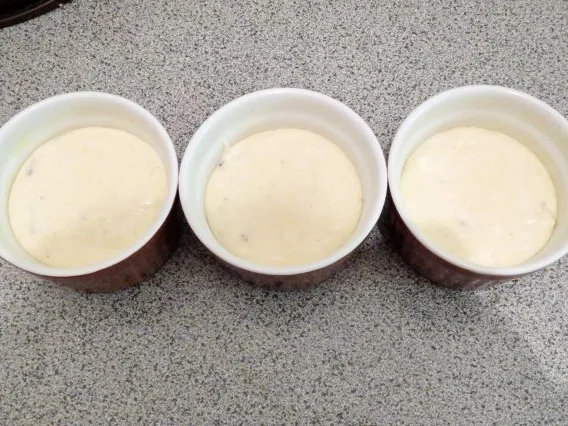 Rezept: Dessert: Ziegenkäse-Törtchen Bild Nr. 2 Dessert: Ziegenkäse-Törtchen - Rezept - Bild Nr. 2