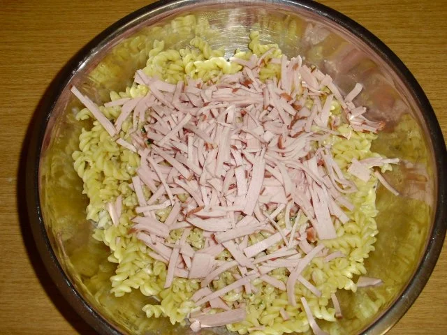 Rezept: schneller Nudelsalat Bild Nr. 4 schneller Nudelsalat - Rezept - Bild Nr. 4