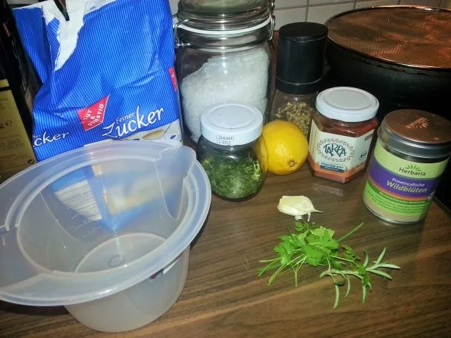 Rezept: Steak mit Kräuterbutter und Rührei Bild Nr. 3 Steak mit Kräuterbutter und Rührei - Rezept - Bild Nr. 3