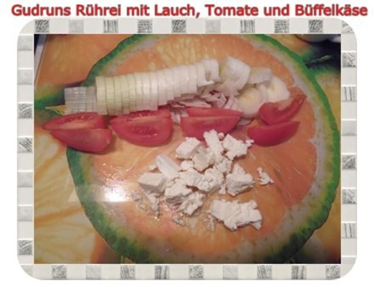 Eier: Rührei mit Lauch, Tomate und Büffelkäse - Rezept - Bild Nr. 3
