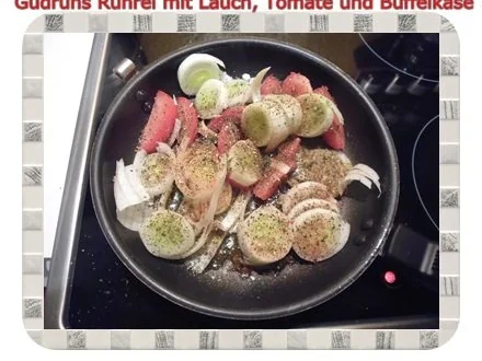 Eier: Rührei mit Lauch, Tomate und Büffelkäse - Rezept - Bild Nr. 5