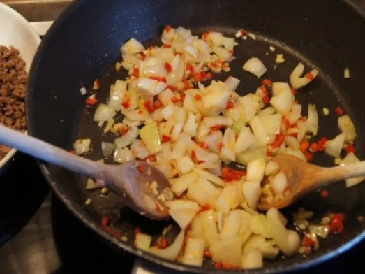 Weißkohl geschmort mit Mett und Möhren-Kartoffelstampf - Rezept - Bild Nr. 8