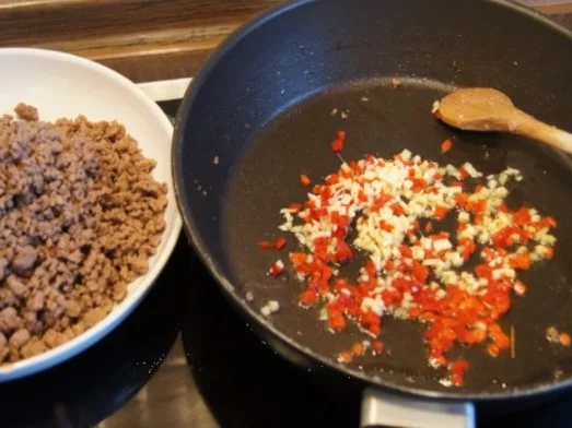 Weißkohl geschmort mit Mett und Möhren-Kartoffelstampf - Rezept - Bild Nr. 6