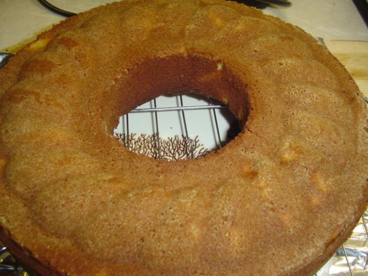 Ananas-Marzipankuchen - Rezept mit Bild - kochbar.de