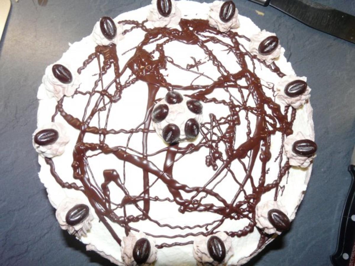 Stracciatella-Sahne-Torte - Rezept - Bild Nr. 13