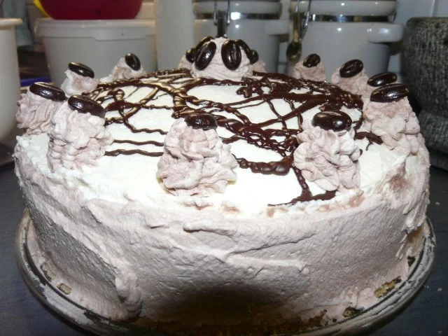 Stracciatella-Sahne-Torte - Rezept - Bild Nr. 14
