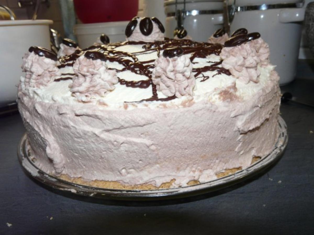 Stracciatella-Sahne-Torte - Rezept - Bild Nr. 15