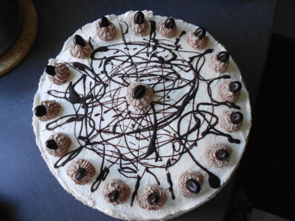 Stracciatella-Sahne-Torte - Rezept - Bild Nr. 10
