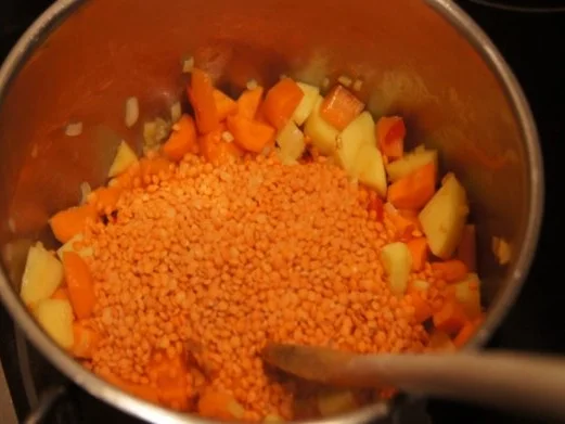 Rezept: Möhren-Linsen-Eintopf mit Einlage Bild Nr. 8 Möhren-Linsen-Eintopf mit Einlage - Rezept - Bild Nr. 8