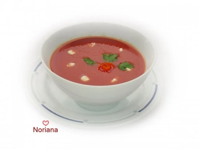pikante Tomatensuppe - alla Caprese - Rezept - Bild Nr. 2