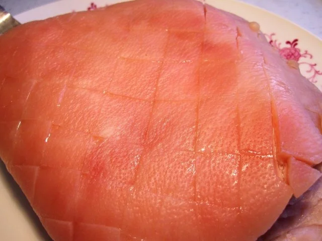 Spanferkel-Krustenbraten mit dunkler Biersoße - Rezept - Bild Nr. 3