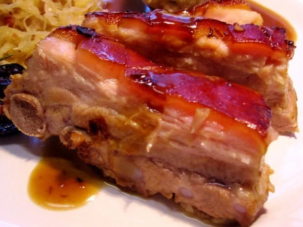 Spanferkel-Krustenbraten mit dunkler Biersoße - Rezept - Bild Nr. 8