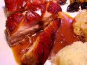 Spanferkel-Krustenbraten mit dunkler Biersoße - Rezept