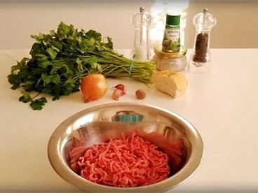 Rezept: Schwäbische Maultaschen und Kartoffelsalat Bild Nr. 5 Schwäbische Maultaschen und Kartoffelsalat - Rezept - Bild Nr. 5