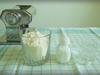 Rezept: Schwäbische Maultaschen und Kartoffelsalat Bild Nr. 12 Schwäbische Maultaschen und Kartoffelsalat - Rezept - Bild Nr. 12