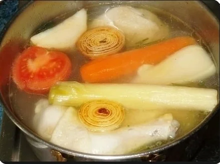 Rezept: Hähnchen-Sülze mit Bratkartoffeln Bild Nr. 5 Hähnchen-Sülze mit Bratkartoffeln - Rezept - Bild Nr. 5