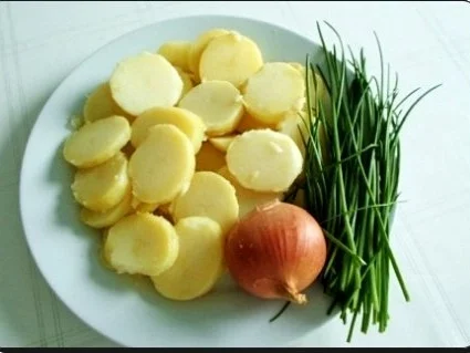 Rezept: Hähnchen-Sülze mit Bratkartoffeln Bild Nr. 9 Hähnchen-Sülze mit Bratkartoffeln - Rezept - Bild Nr. 9