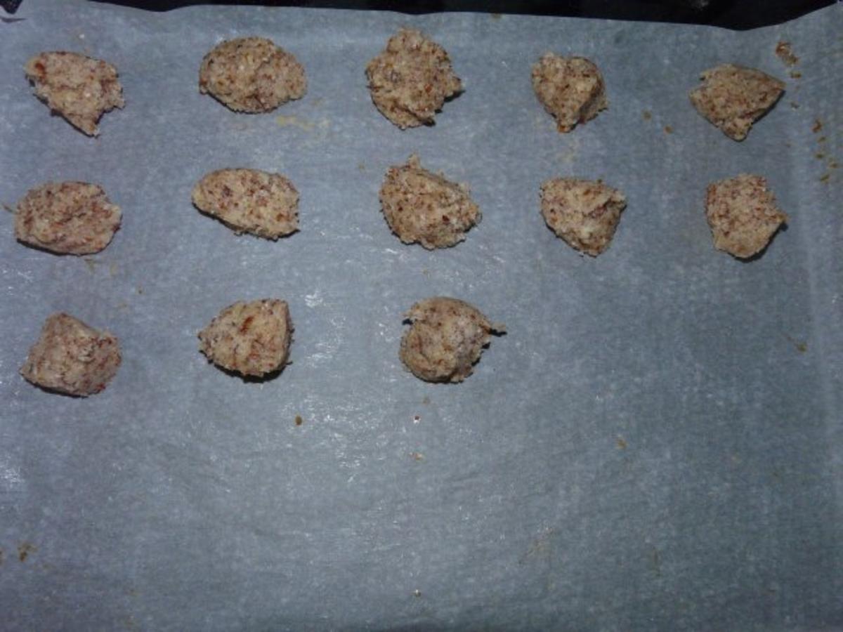 Hasel- Walnuss Mandel Makronen - schnell &amp; einfach - 438 kcal/100g