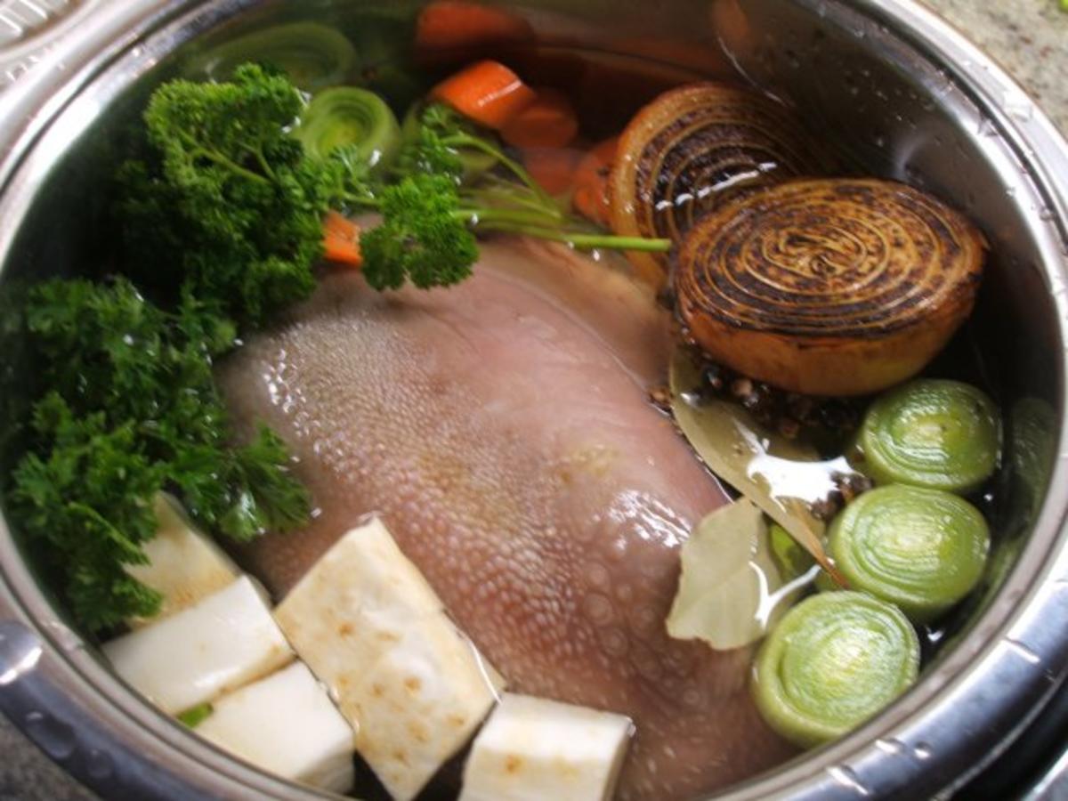 Suppen: Eintopf ohne Kohlenhydrate mit Rinderzunge - Rezept - Bild Nr. 4