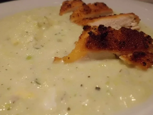 Suppe: Rosenkohl-Milch-Creme mit Ei und Hähnchenschnitzlstreifen - Rezept - Bild Nr. 8