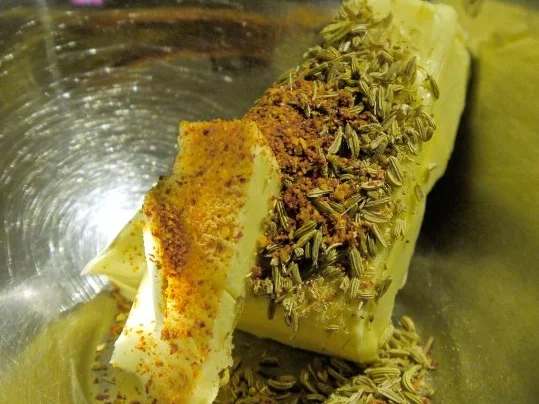 Rezept: Würzige Hähnchenschenkel auf Fenchel-Tomaten-Gemüse Bild Nr. 7 Würzige Hähnchenschenkel auf Fenchel-Tomaten-Gemüse - Rezept - Bild Nr. 7