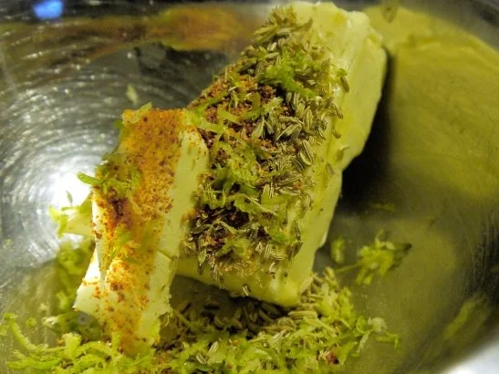 Rezept: Würzige Hähnchenschenkel auf Fenchel-Tomaten-Gemüse Bild Nr. 8 Würzige Hähnchenschenkel auf Fenchel-Tomaten-Gemüse - Rezept - Bild Nr. 8