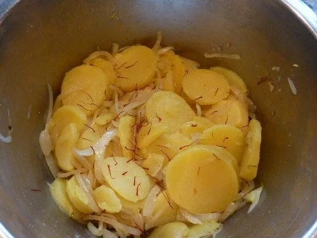 Wolfsbarsch aus dem Ofen mit Kartoffeln - Rezept - Bild Nr. 2