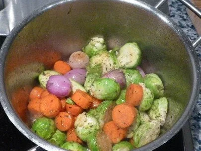 Enteneintopf mit Kürbiskern-Klößchen - Rezept - Bild Nr. 5