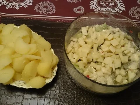 Rezept: kartoffelsalat meine art,scharf und süß abgeschmeckt Bild Nr. 7 kartoffelsalat meine art,scharf und süß abgeschmeckt - Rezept - Bild Nr. 7