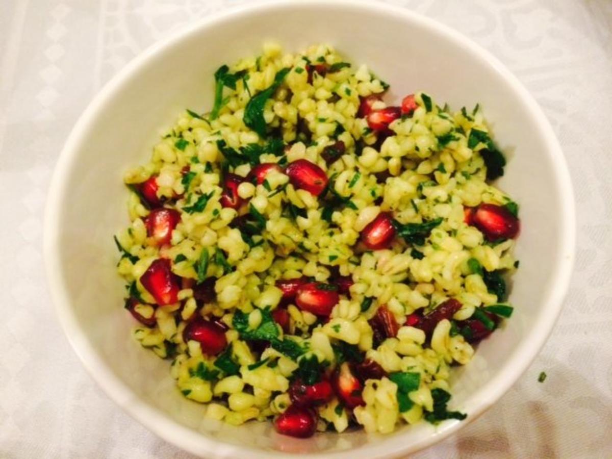 Bulgursalat Mit Granatapfel Und Getrockneten Tomaten Rezept Kochbar De