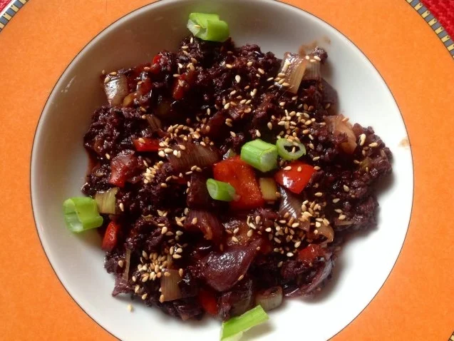 Schwarzes Reisfleisch - Rezept - Bild Nr. 2