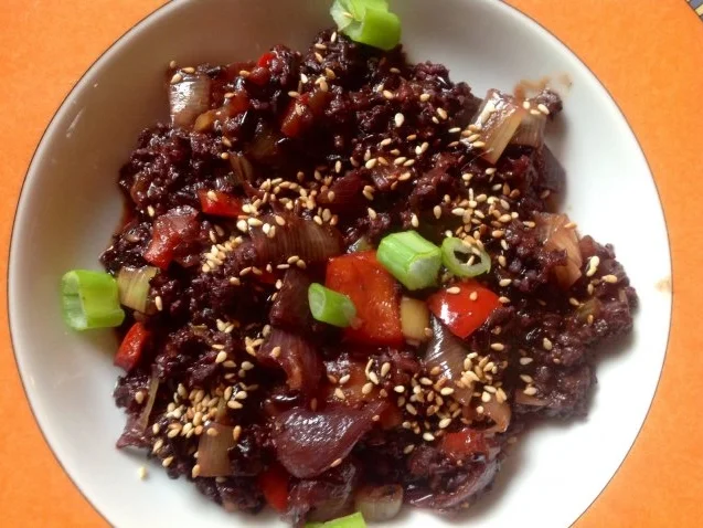 Schwarzes Reisfleisch - Rezept - Bild Nr. 3