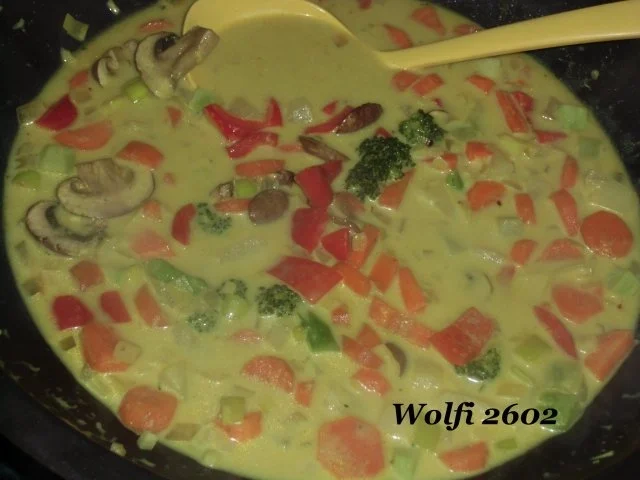 Gemüse : "Viel Gemüse in der Pfanne" mit  Curry, Ananas, Ingwer  zu jeder Zeit ! - Rezept - Bild Nr. 3