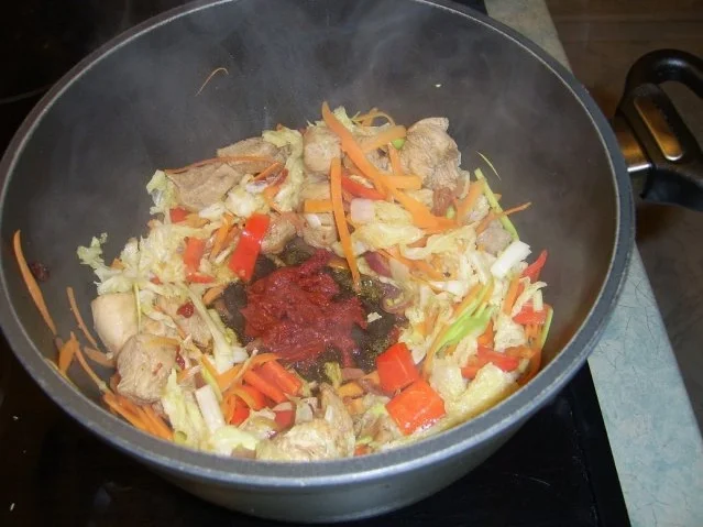 Huhn im Wok mit Bambus und Kraut - Rezept - Bild Nr. 7