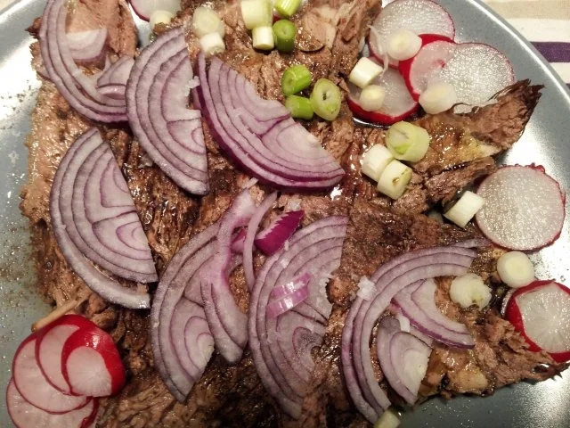 Rezept: Essigfleisch mit Zwiebel und steirischem Kernöl Bild Nr. 3 Essigfleisch mit Zwiebel und steirischem Kernöl - Rezept - Bild Nr. 3