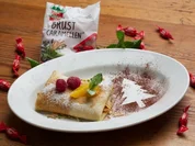 Palatschinke mit Orangen und Kräuter-Karamell - Rezept