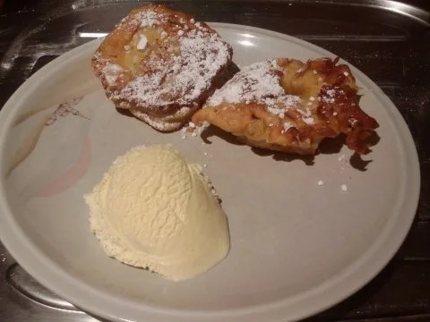 Rezept: Apfelküchle mit Vanilleeis Bild Nr. 7 Apfelküchle mit Vanilleeis - Rezept - Bild Nr. 7