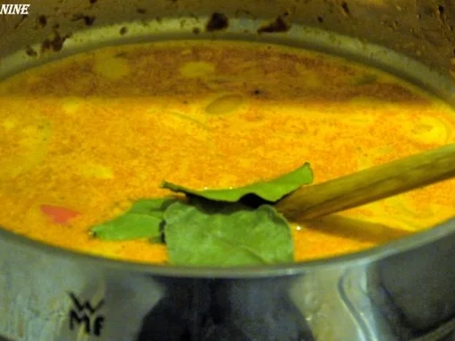 Kartoffel-Curry mit Hähnchenbeinen und Brotchips - Rezept - Bild Nr. 12